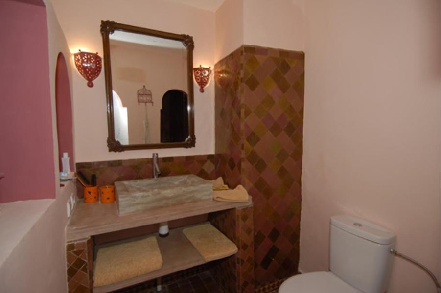 Darmimouna Asilah Pokoj fotografie